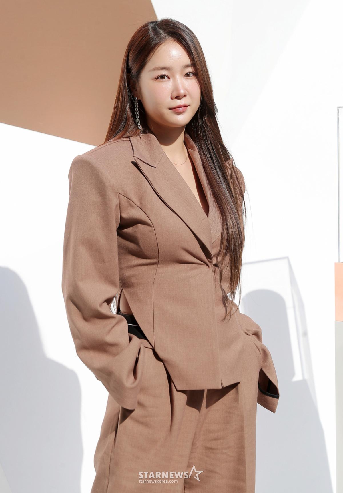 '부친상' 소유 "가장 힘든 시간..위로 덕분에 父 잘 보내드려" [스타이슈]