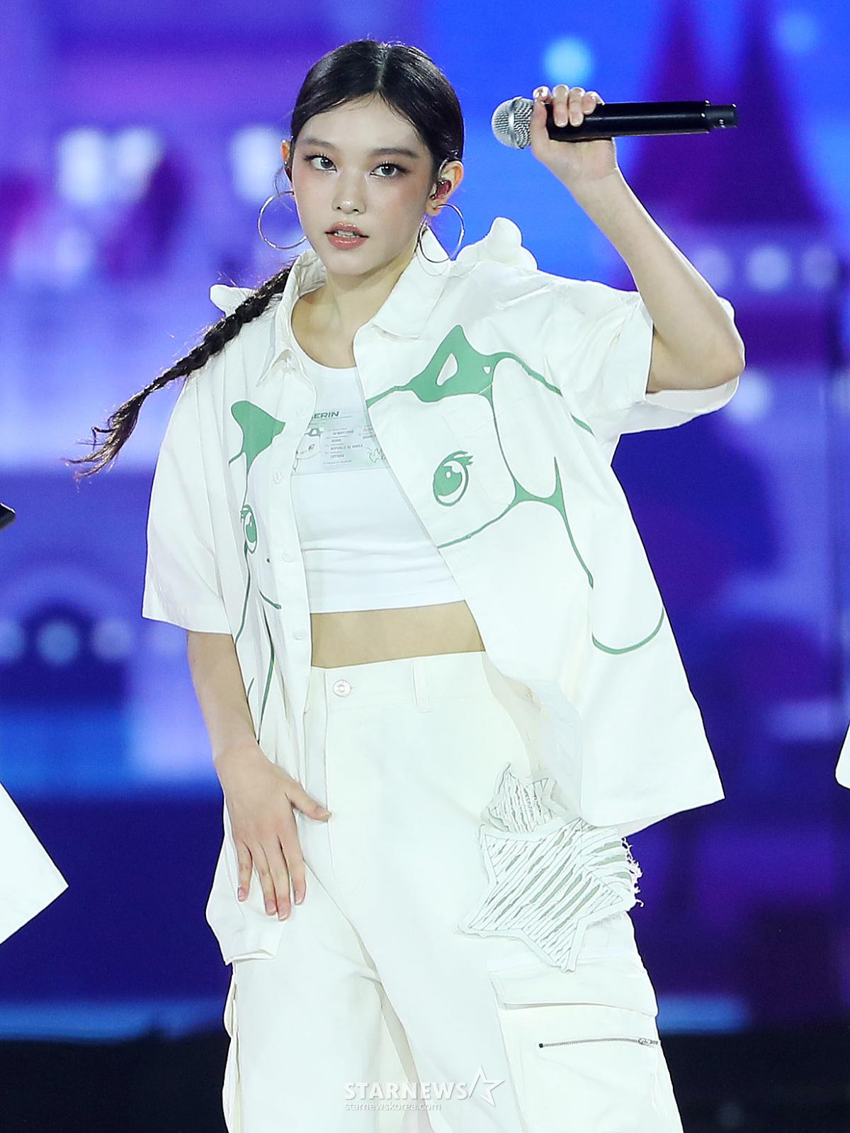 뉴진스 상위권 올킬..해린, 스타랭킹 女아이돌 3위
