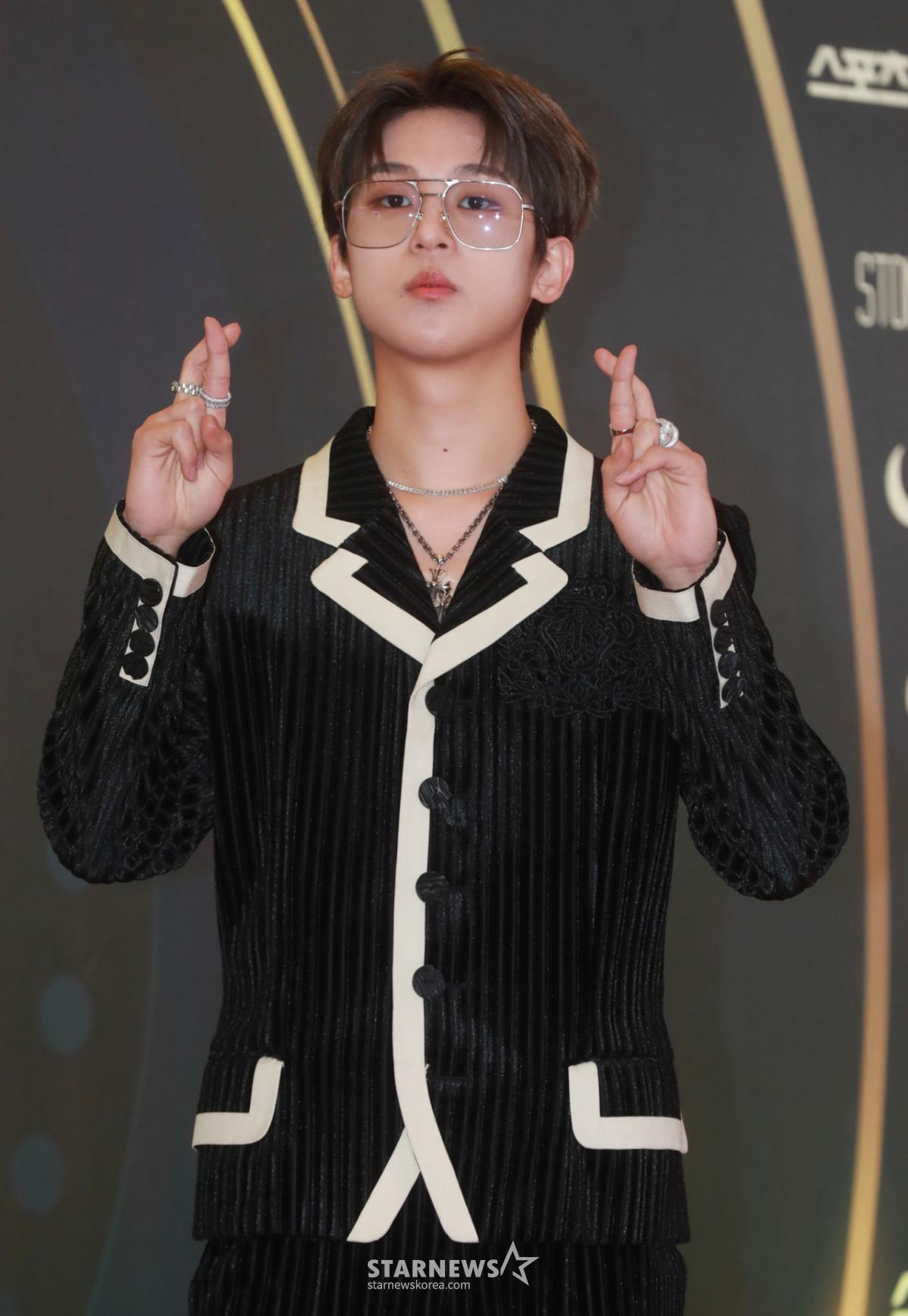 '23세' 빅나티, 10년 짝사랑과 깜짝 결혼 발표.."'밴쿠버' 주인공과 평생 함께하기로" [스타이슈]