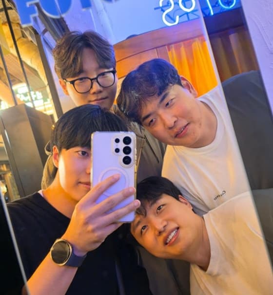 강현규(왼쪽 아래부터 시계 방향으로), 하정목, 김상호, 노재윤/사진=하정목 SNS