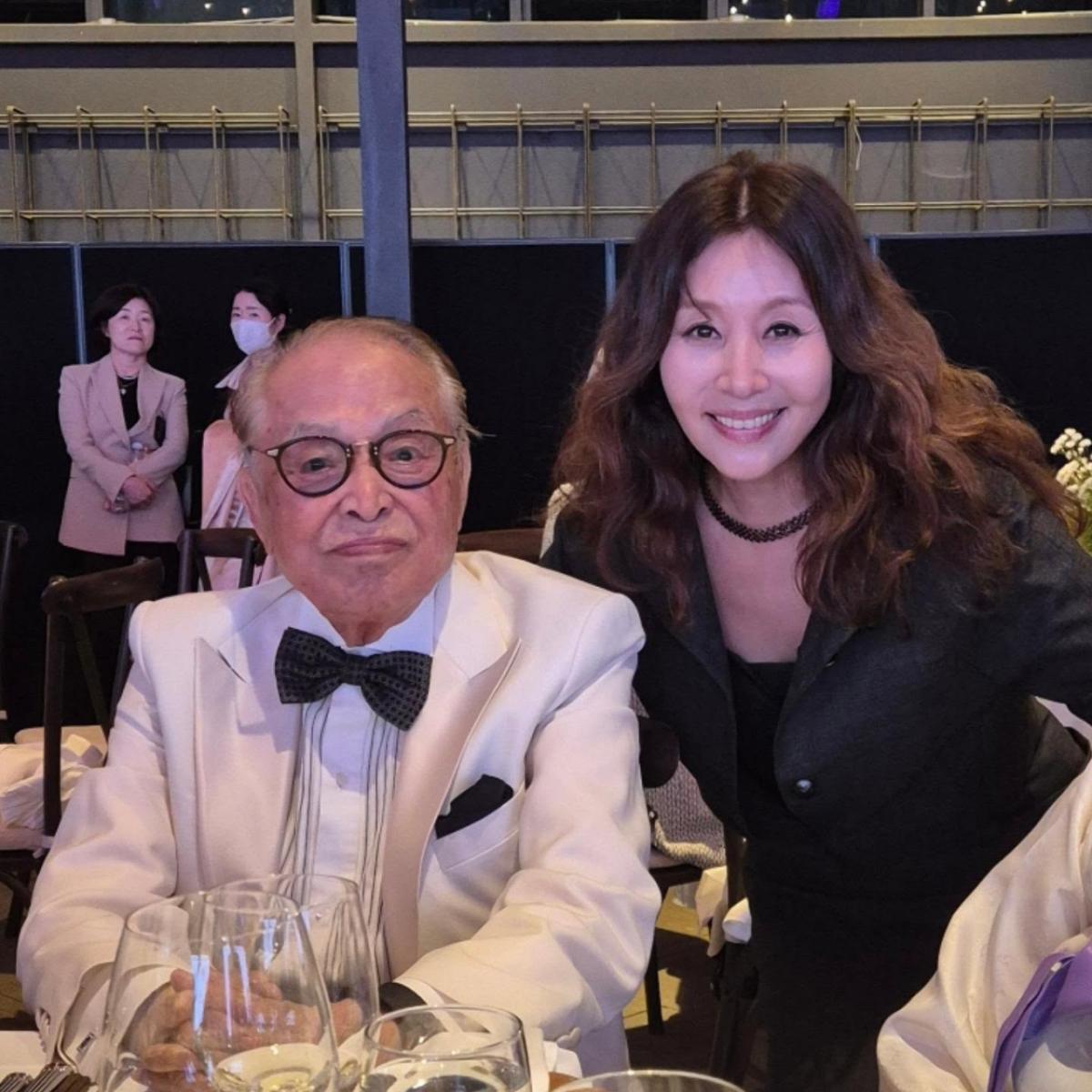 최명길, 신영균 백수연 현장 공개..'외손녀' 이재→송강호 한자리에