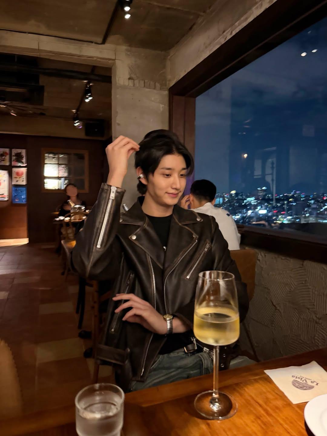 여심 흔든 '가을 상남자'..김재원, 로맨틱한 남친룩의 정석
