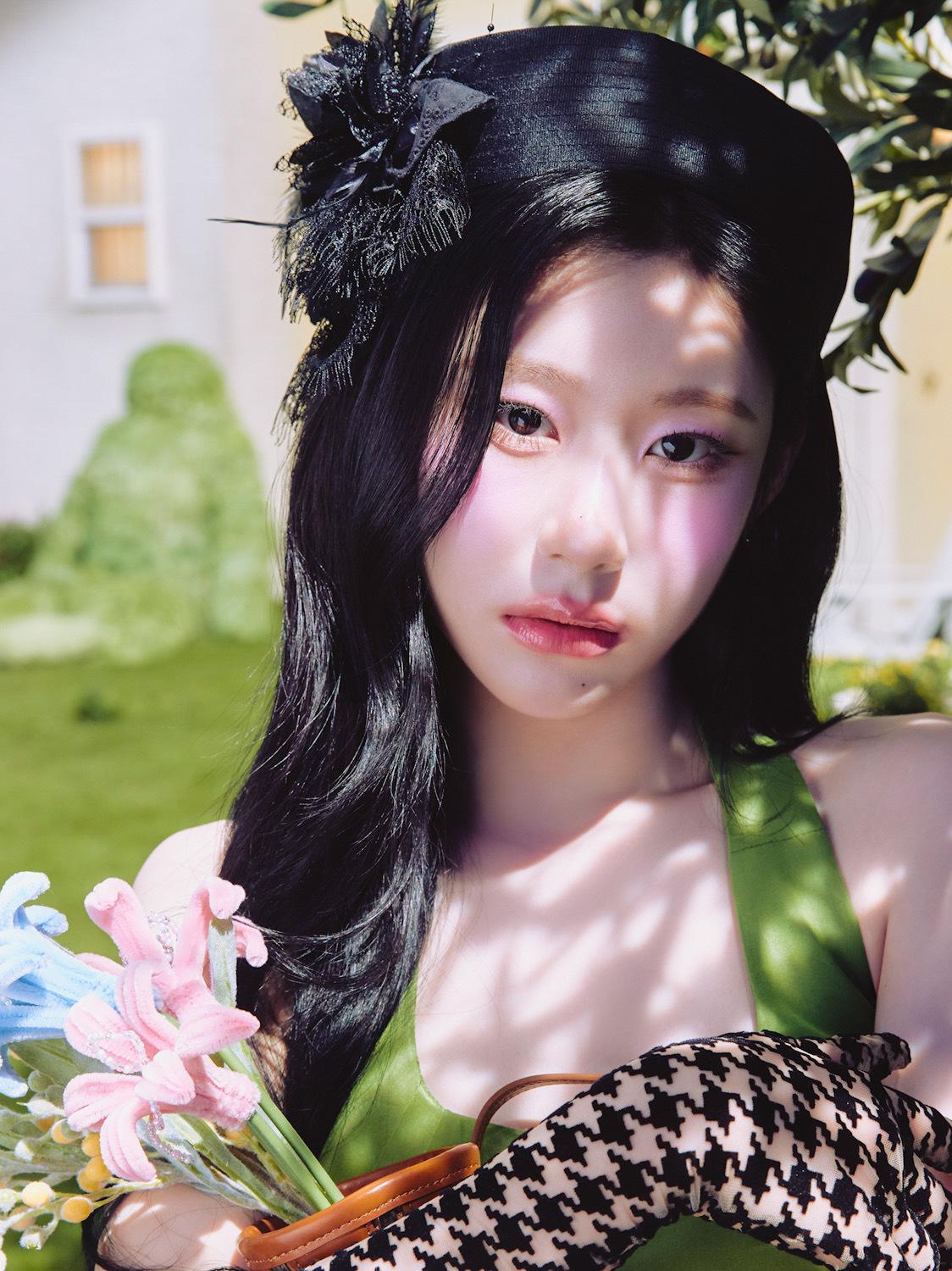 ITZY 채령, 솔로로 보여줄 '깃털 춤선' 어떨까?
