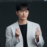 1번째 이미지