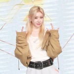 12번째 이미지