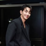 1번째 이미지