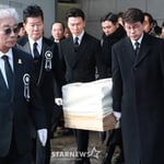 7번째 이미지