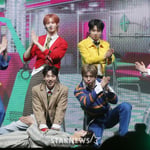 1번째 이미지