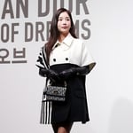 12번째 이미지