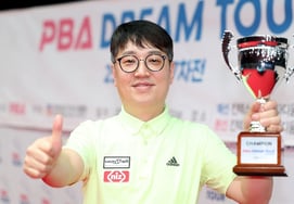 "梦想巡回赛舞台狭小"职业台球选手吴成旭首次实现三连冠，"排名第一的守城"