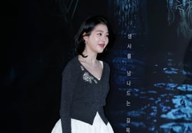 张多雅的'颤抖的脚步' [★照片]