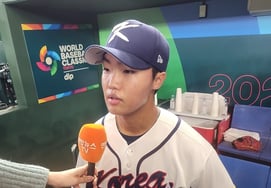 Jung Woo Joo quyết tâm thể hiện tinh thần trách nhiệm trước sự ủng hộ của fan hâm mộ 10 đội → Làm hết sức mình và chờ đợi ý trời"