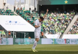 [человек.] Пучхон Галего, разрушенный Чонбук, выбрал MVP в первом раунде K-лиги.