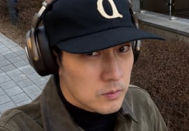 「努力してみた」ソ·ジソプ、必死さなしの自撮り→実力は少し上がったのか？ 自意識の構図に「爆笑」