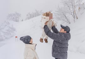 Сим Хён Тхэк, 子 поднимите...♥Путешествие с женой в Японию "Первый снег для годовалого сына"