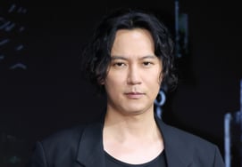 "首阳大君"金南佶下部作品是AI犯罪"噩梦"？"确定NO 正在讨论中" [公式]