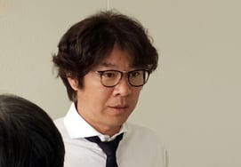 Lim Chang Yong không trả nợ cờ bạc → Nghi ngờ gian lận → 8 tháng tù giam và bị kết án oan" chủ trương kháng án