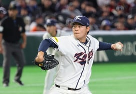 [Photo] "In charge of losing no points at the beginning of the 8th inning." Kim Young Kyu