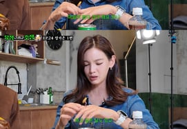 Jung Ga Eun: "Tôi cũng muốn tái hôn.Hai lần ly hôn NO, cắn lưỡi chịu đựng". [Star Issue]