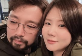 28-я Сун-джа, ♥ После раскрытия романтических отношений с мистером Кимом, «Пятница» заинтересована в этом."Впервые с тех пор, как мы встретились"