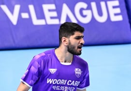 →伊朗遭受空袭:"无法联系到家人"，所以更感谢的是"只想着春天排球"。' [仁川县长]