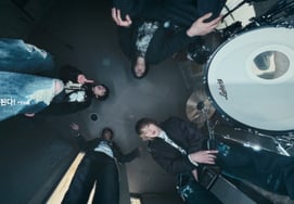 'D-3' Dragon Pony, EP 'RUN RUN RUN' 歌曲串烧公开...全曲作词作曲编曲'Self Producing Band'