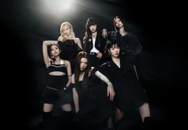 Атхарт, "Харттин" ослепительная чрезвычайная ситуация...Опубликовано концептуальное фото цифрового сингла "Butterfly Doors"