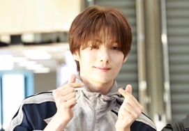 TOURCE荣宰 "帅气爆棚" [★照片]