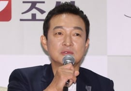 Ли Дже Рён, сбежал после аварии на пьяном вождении...Что-то вроде хвастовства "пьяным сердцем" и даже появление в "Сладком хёне" [человек.]