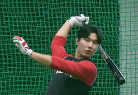 'Wow' KIA camp MVP is 8 people! "Expectations grow even higher." Coach Lee Bum-ho's praise explodes, "Before young players, there were signs of contraction, but..."