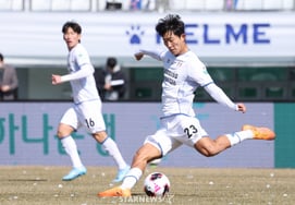 [相片儿] 金珉宇"精巧的锥子交叉"