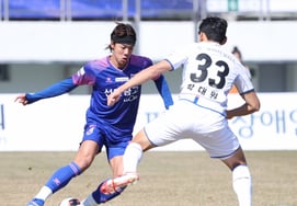 [Фото] Ли Джун Сок против Пак Дэ Вон, копье и щит