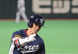 [Chụp ảnh] Kim Hye Sung 'Đồng điểm' của cầu thủ đánh bóng số 9