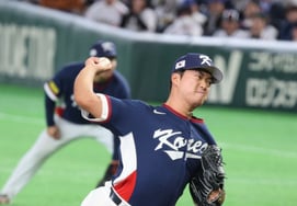 [フォト] '6回裏無失点で責任を果たした'コ・ウソク