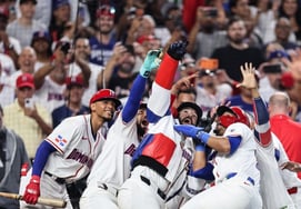 『韓国が奇跡的にベスト8に進出したら』米国へすぐに移動→驚異のチームと対戦！ '12:3→12:1' ドミニカ共和国の圧巻の2連勝 [WBC]