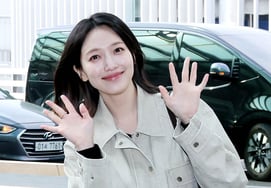 Pyo Ye Jin 'Đi chụp họa báo nào' [★Ảnh]