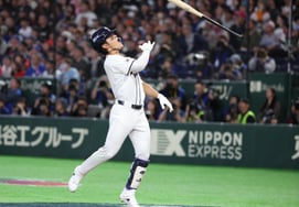 'すでにメジャーリーガーのようだ···' なぜKIAのキム・ドヨンに熱狂するのか