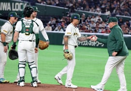 [一度にスッ] 独り立ちした韓国にやられた '2回表早期降板' オーストラリア・ウェルズ