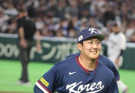 →"晴天霹雳"LG队的胳膊肘受伤:今天（10日）医院检查结果让所有人"触觉"