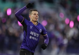 '劇場マルチゴール' 安養の英雄マテウス、2ラウンドMVPに選ばれました··· ベストマッチ「重なる喜び」