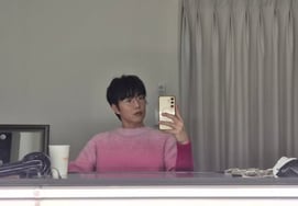 "酒・タバコはほぼNO" 47歳のソン・シギョン、シャープな顎のラインの秘訣は？ 実は [スター・イシュー]