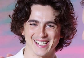 Cat gốm sứ 'Hãy học một chút' cuốn hút bởi Timothy Chalamet Ballet và Opera [Star Issue]