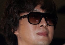 Bae Yong Joon (Bae Yong Joon) và Joo Ji Hoon (Moon Chae Won) xác nhận mua thêm cổ phiếu của công ty quản lýTỷ lệ chiếm hữu 8%