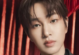 Onew giành chiến thắng trên các BXH trong và ngoài nước với mini album vol.5 'TOUGH LOVE'