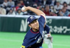 [tin sốt dẻo] Cầu thủ ném bóng của đội tuyển quốc gia kết thúc chuỗi 11 trận thắng → 'OUT' → LG thông báo chính thức về việc bị phù nề bắp tay sau khi kiểm tra sức khỏe tại bệnh viện