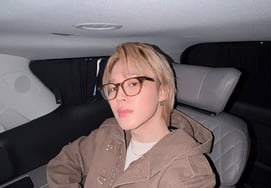 BTSのジミン、カムバック前の可愛さMAX..『練習室のいたずらっ子＋ウサギ耳がひらひら』