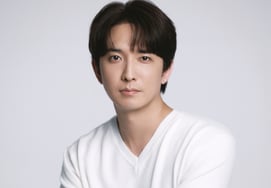 尹树，特别出演《神与律师事务所》天才鬼