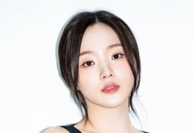 "Main role.."Totally secret" Kang Na-eon and Im Sung-han joined the author 'Doctor God' in a surprise move [Official]