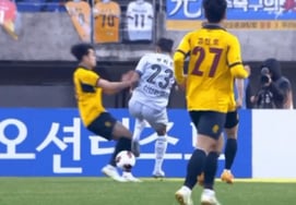 Kリーグで再び起きた審判ミス論争、VARを経ても「誤ったPK判定」の結論