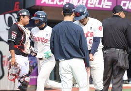 [フォト] チョン・ジュヌ「グッドアイで押し出し四球」